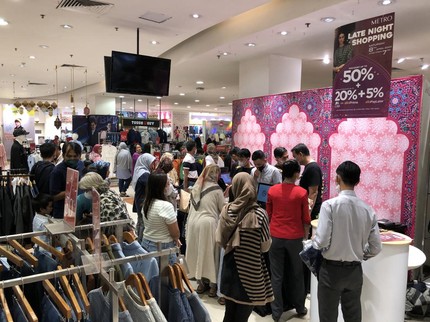 Cuma Sehari, Yuk Berburu Diskon di Metro Department Store Year End Sale One Day Super Special