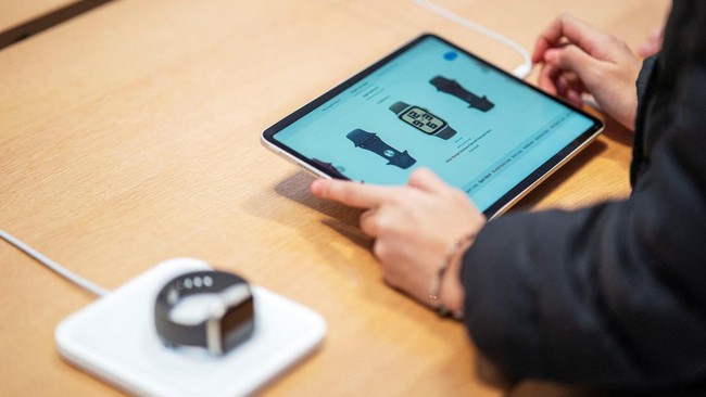 FOTO: Apple Watch Terkatung-katung di Tengah Sengketa
