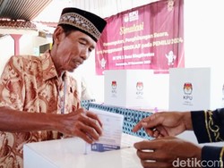 Simulasi Pemilu 2024, Lansia Bingung Banyak Surat Suara