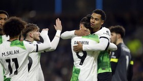 Hasil Liga Inggris: Dua Gol Dianulir, Liverpool Bungkam Burnley 2-0