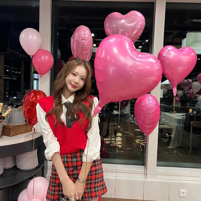 Terkenal dengan kontestannya yang selalu memesona, Kim Gyu Ri yang mengikuti acara dating produksi Netflix yaitu Single's Inferno 3 sukses menyita perhatian publik dengan pesonanya yang anggun namun tangguh./ Foto: instagram.com/citruszl