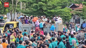 VIDEO: Tangis Pengungsi Rohingya Diusir Paksa Pedemo di Aceh