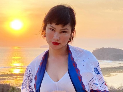 Perjalanan Hidup Tracy Trinita, Dulu Main di Sawah Kini Jadi Supermodel dan Pendeta