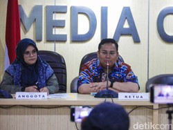 Bawaslu Batal Panggil Gibran soal Kampanye Bagi-bagi Susu di CFD
