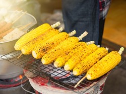 Resep Jagung Bakar Maknyus untuk Camilan Malam Tahun Baru