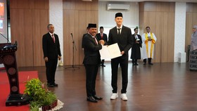 Bek Tengah Timnas Indonesia Numpuk, Jay Idzes Tak Gentar