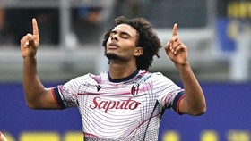 MU Resmi Rekrut Joshua Zirkzee