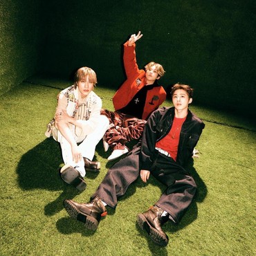 Lirik Lagu Terjemahan INFJ - Bang Yedam, B.I, dan Big Naughty