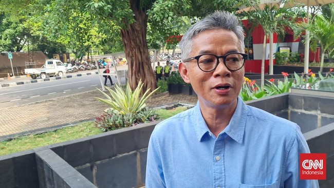 Mantan Anggota KPU Wahyu Setiawan memastikan tak ada barang bukti yang dibawa tim penyidik KPK usai menggeledah rumahnya di Banjarnegara.