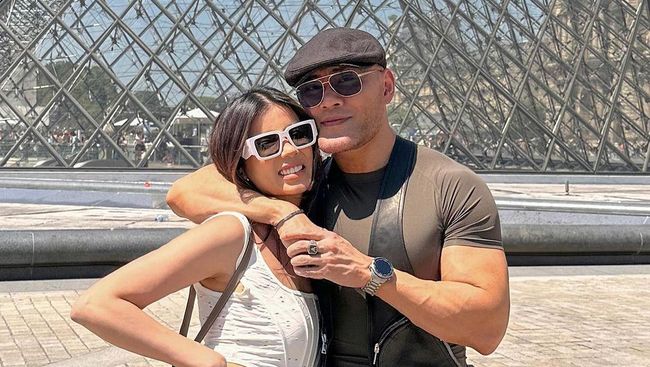 Deddy Corbuzier Ungkap 3 Alasan Mantap Nikahi Sabrina Chairunnisa