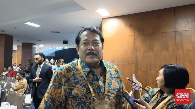 BAKTI Kominfo menargetkan penyelesaian pembangunan BTS yang berada di area yang kondisinya tak terkendali alias keadaan kahar selesai pada 2024.