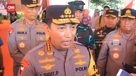 VIDEO: Kapolri Minta Papua Terkendali Saat Pemakaman Lukas Enembe