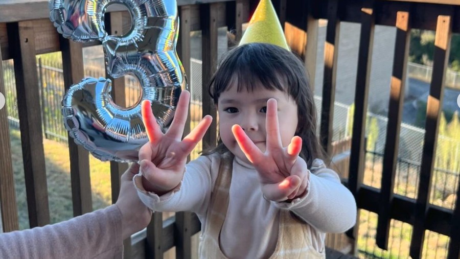 Ultah Chloe putri Asmirandah Ultah Chloe putri Asmirandah