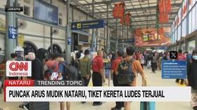 VIDEO: Puncak Arus Mudik Nataru, Tiket Kereta Ludes Terjual
