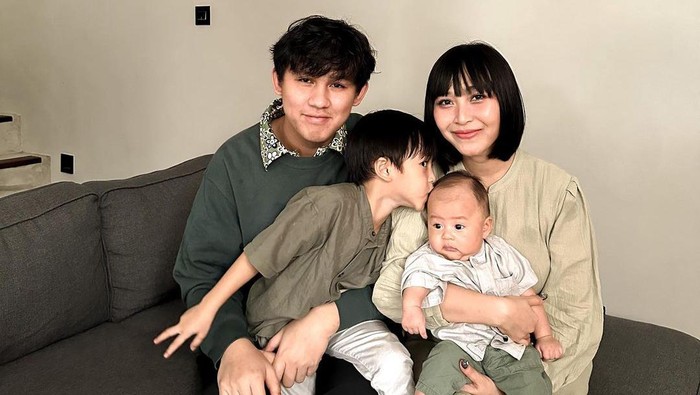Potret Clef Putra Kedua Rinni Wulandari