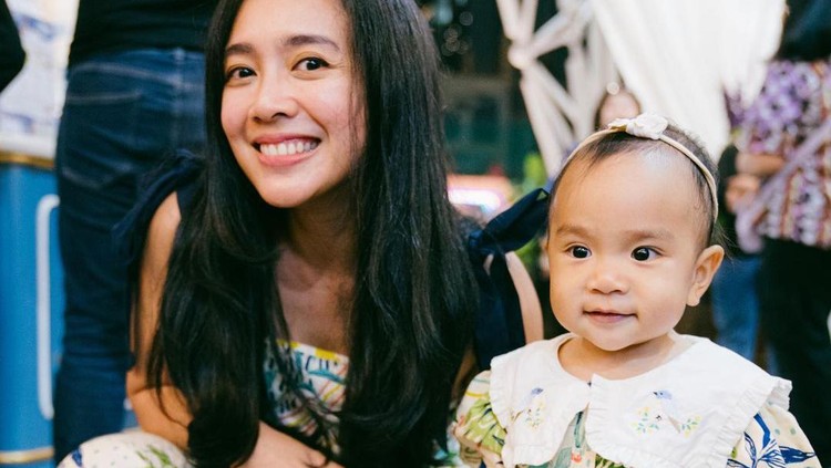 Potret Sanne Anak Dea Ananda