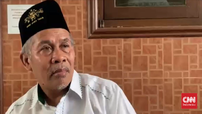 Eks Ketua PWNU Jawa Timur KH Marzuki Mustamar merespons soal kabar masuk bursa Pilgub Jatim 2024 dan akan menjadi kuda hitam penantang Khofifah Indar Parawansa.