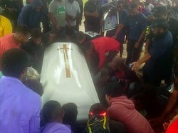 Suasana Pemakaman Jenazah Lukas Enembe di Jayapura