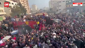 VIDEO: Kondisi Gaza Mengkhawatirkan, Warga Serbu Truk Bantuan UNRWA