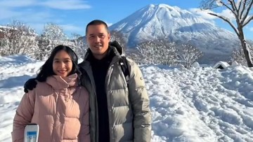 Happy Salma semakin senang belajar adat istiadat Indonesia