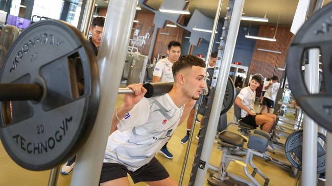Rafael Struick dan Ivar Jenner sudah bergabung dengan Timnas Indonesia pada sesi Training Camp (TC) di Antalya, Turki.