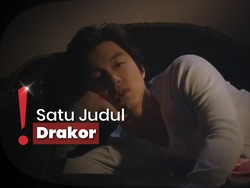 Hormati Pemakaman Lee Sun Kyun, Gong Yoo Posting Serba 'Hitam'