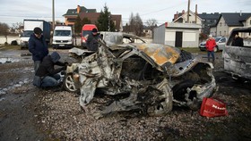Rusia Bombardir Ukraina dengan 10 Serangan
