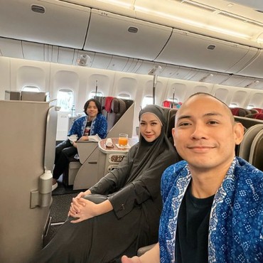 Potret BCL dan Tiko Aryawardhana Berangkat Umroh pada Akhir Tahun 2023