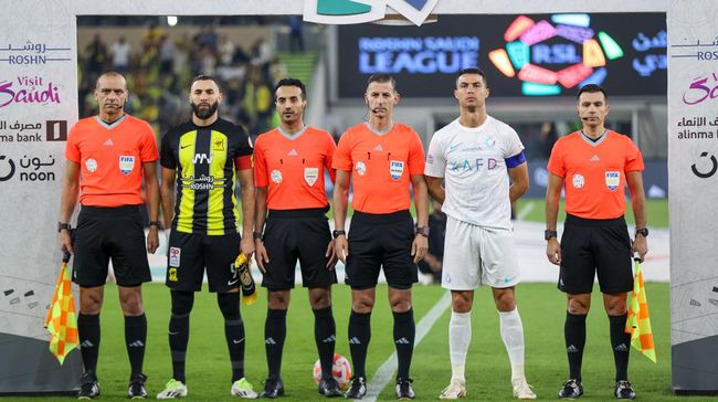 Al Ittihad Vs Al Nassr 2-1: Duel Benzema-Ronaldo Saling Cetak Gol