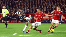 MU Membosankan, Legenda Sampai Tertidur di Stadion