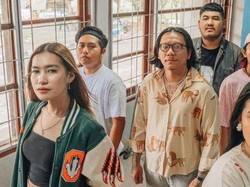 Lirik Lagu Kita Usahakan Lagi - Batas Senja