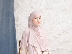 Bahan dan Model Hijab Paling Hits di Tahun 2023, Hijabers Wajib Punya
