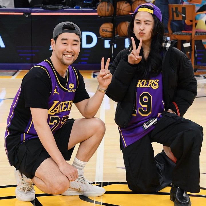<p>"<em>Date night. My prediction was right, Lakers won by 20+, you loseee</em> @jessechoi_," tulis Maudy Ayunda pada laman Instagram-nya. (Foto: Instagram: @maudyayunda)</p>