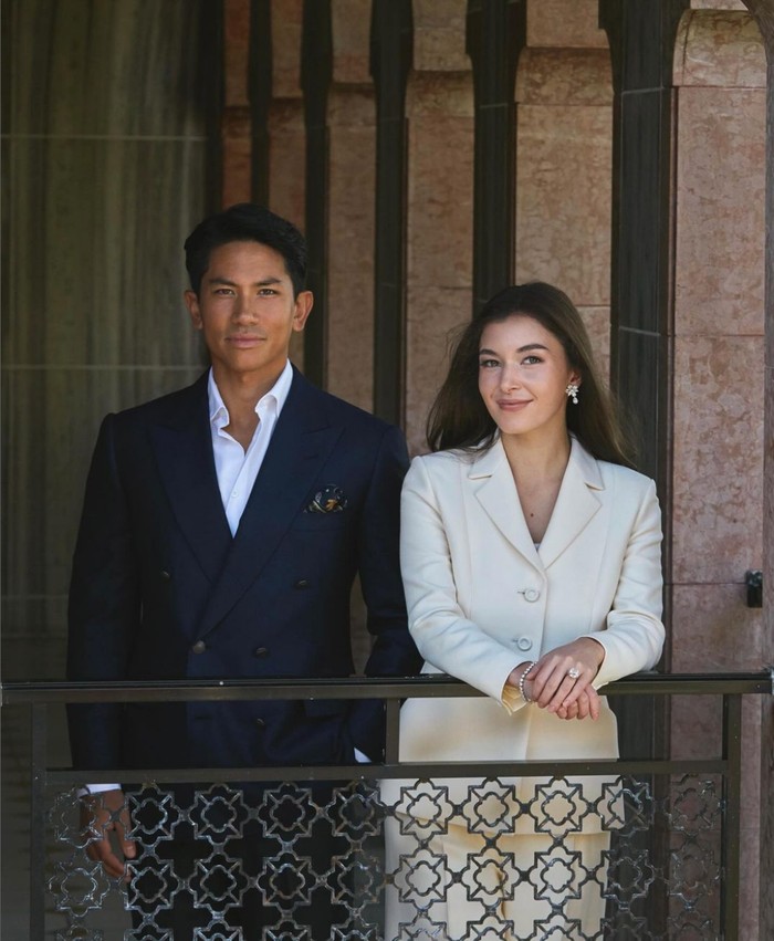 Pangeran Abdul Mateen dan Anisha Rosnah Pangeran Abdul Mateen dan Anisha Rosnah