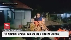 VIDEO: Diguncang Gempa Susulan, Warga Kembali Mengungsi