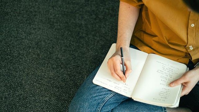 Tips Membuat Resolusi di Awal Tahun 2024