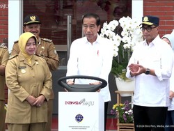 Jokowi Resmikan 4 Terminal di Jateng-Jatim, Minta Image Preman Dihilangkan