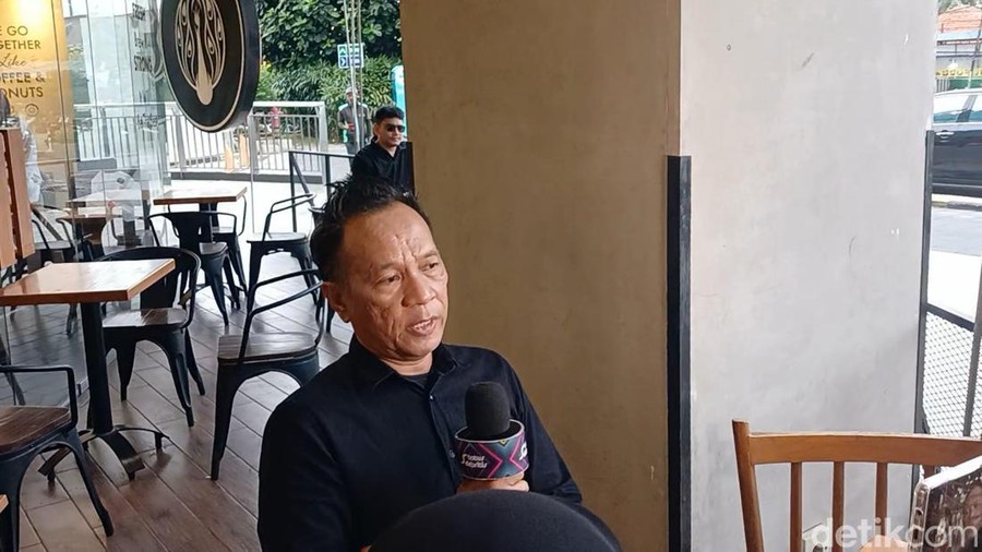 Ndhank Surahman Hartono