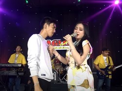 Lirik Lagu Pupusing Nelongso Duet Shinta Arsinta feat Arya Galih