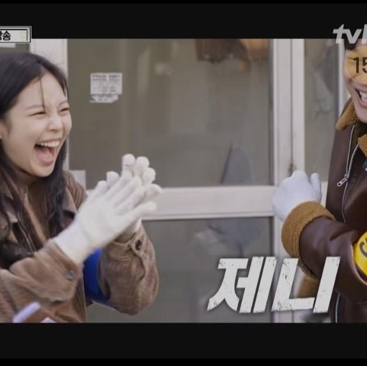 <p>Tentunya, variety show Korea terkenal karena hiburan yang ditawarkannya. <em>Apartment 404</em> juga tidak luput dari momen-momen yang dijamin akan membuat Bunda tertawa lepas seperti Jennie di bocoran berikut ini. (Foto: Dok. Instagram @tvn_joy)</p>
