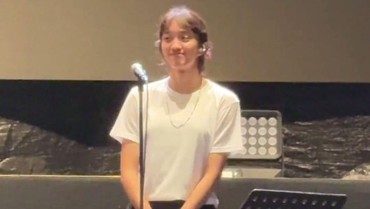 img-title Bestie Ayah di Panggung, 7 Potret Aisha Anak Duta yang Jadi Backing Vokal Sheila On 7