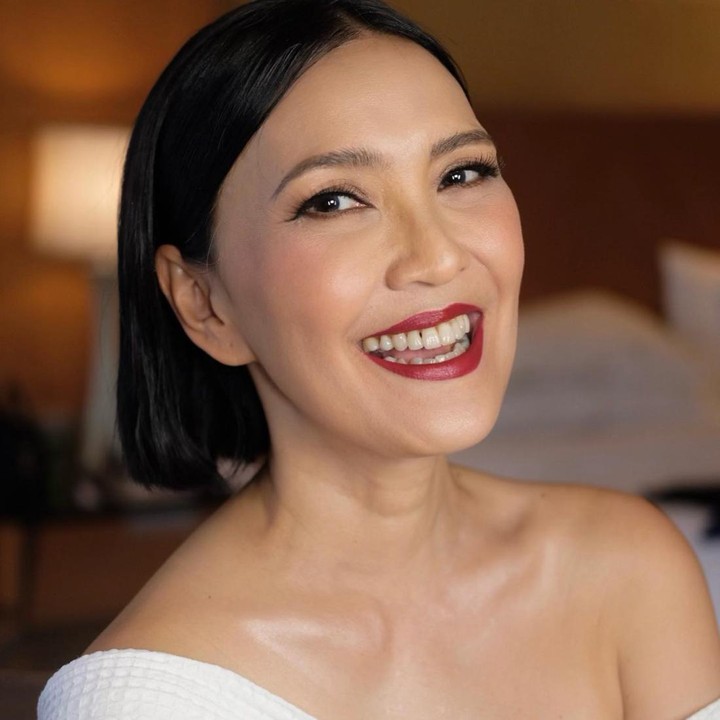 <p>Kita doakan, semoga Becky Tumewu selalu dalam keadaan sehat dan bahagia menjalani kehidupannya bersama keluarga, ya. (Foto: Instagram @becktum)</p>