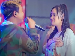 Lirik Lagu Denny Caknan feat Yeni Inka Berjudul Blebes