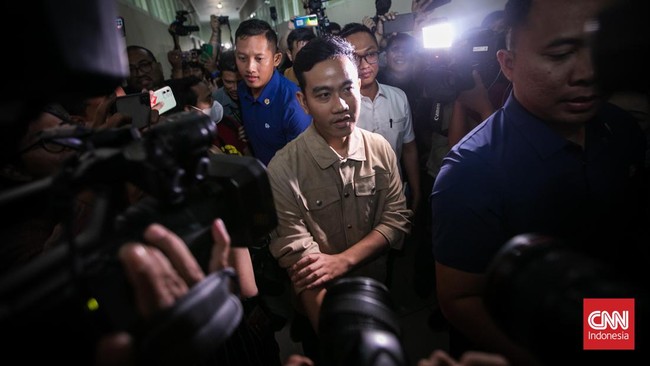 Usai memenuhi panggilan Bawaslu Jakpus, Gibran tetap menegaskan kegiatannya bagi-bagi susu di CFD Jakarta pada 3 Desember 2024 bukan kegiatan politik.
