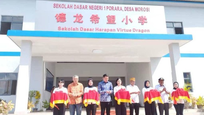 Pendiri Yayasan Andrew Zhu dan Tony Zhou, Zhou Yuan menilai penting untuk menghadirkan sarana pendidikan yang layak untuk mencetak generasi muda berkualitas.