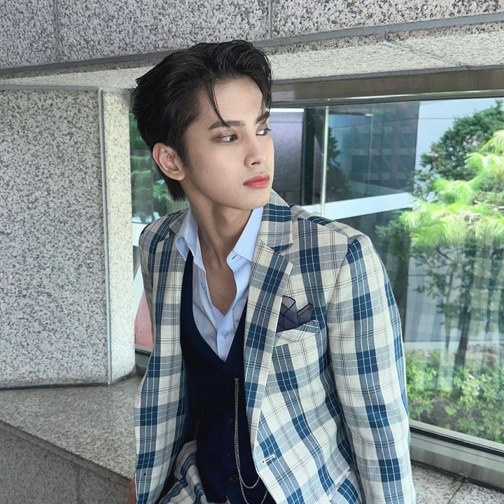 <p>Selanjutnya ada wajah baru dalam daftar, yakni member HORI7ON, Kyler Chua.  Ia berhasil menduduki peringkat 27. (Foto: Instagram @hori7onofficial)</p>