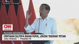 VIDEO: Ceritakan Sulitnya Bahan Pupuk, Jokowi 'Disoraki' Petani