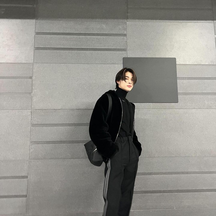 <p>Bersanding dengan artis Hollywood dalam lima besar, member ENHYPEN, Ni-Ki, berhasil meraih peringkat empat. Ia merupakan satu-satunya anggota boygroup tersebut yang berasal dari Jepang. (Foto: Instagram @enhypen)</p>