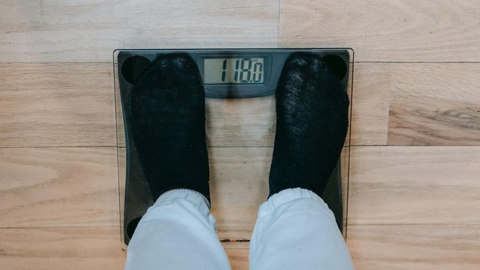 4 Kebiasaan Pagi yang Bisa Cepat Turunkan Berat Badan, Yuk Mulai Rutin Biasakan!