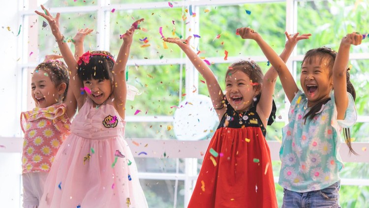 Anak ramah dan supel Anak ramah dan supel
